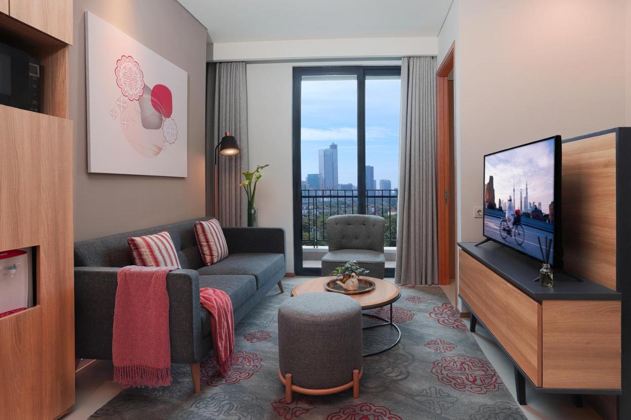 Citadines Gatot Subroto Джакарта Экстерьер фото